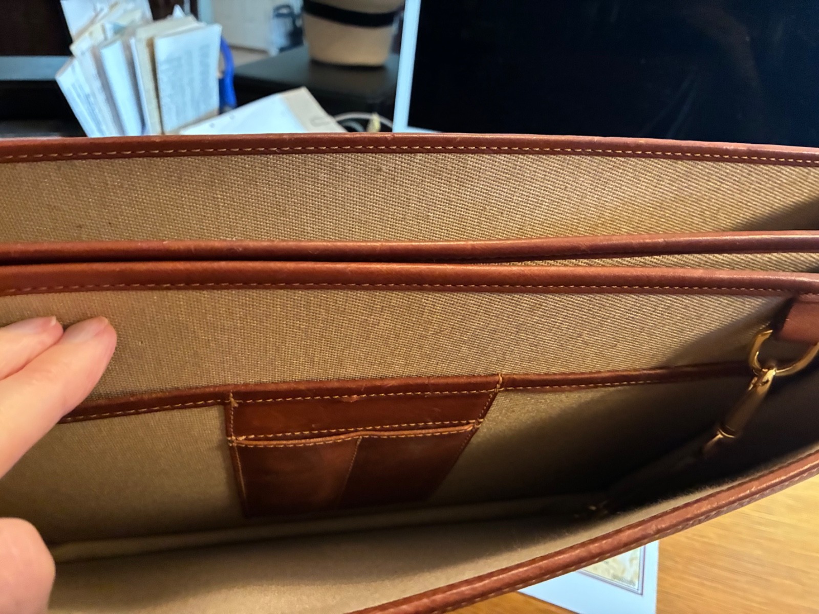 BOSCA 13″ x 16″ Leather Vintage Briefcase Satchel Attache Cognac Straps