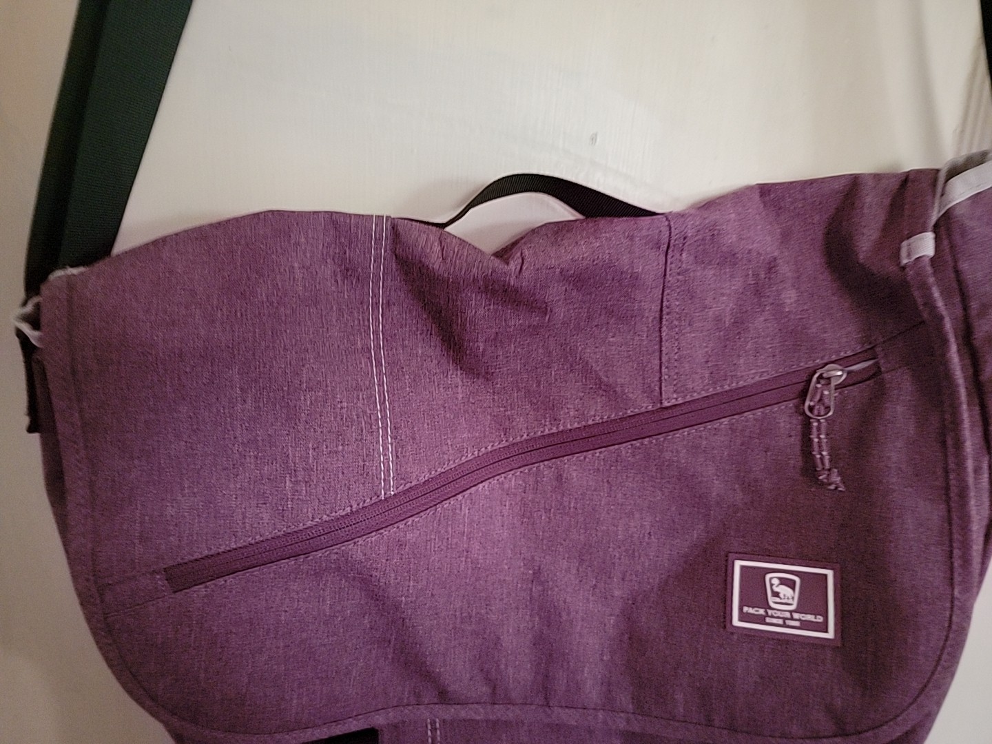 Oiwas Messenger Laptop Bag Purple Canvas 17 X 15 Inch