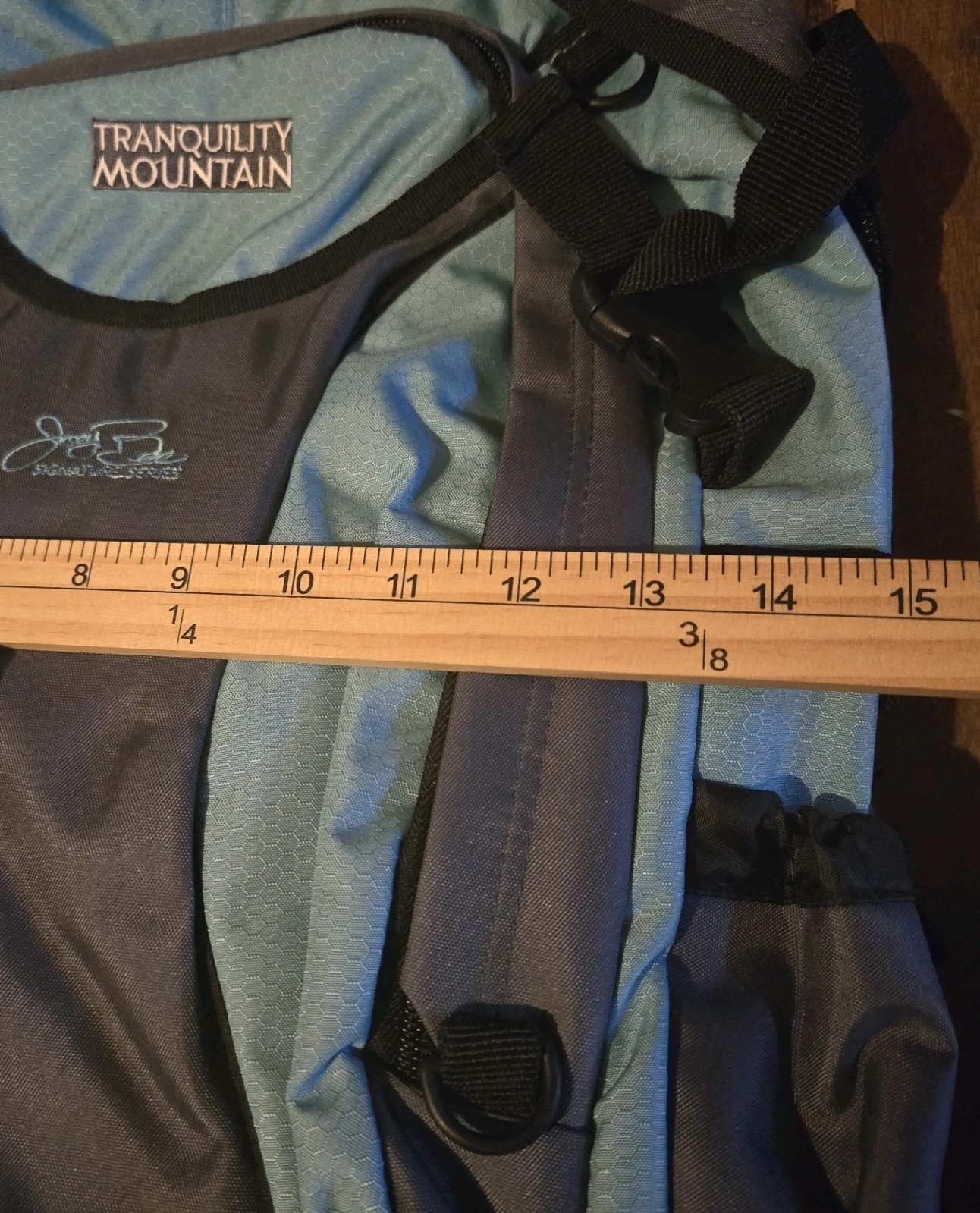 Tranquility Mountain 37 Liters Balance Pak Joey Bee Trekking Hiking Backpack 18′