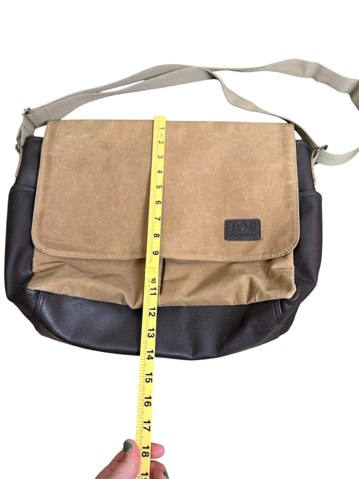 JOE Joseph Abboud Messenger Laptop Bag Brown Waxed Canvas Faux Leather 18in