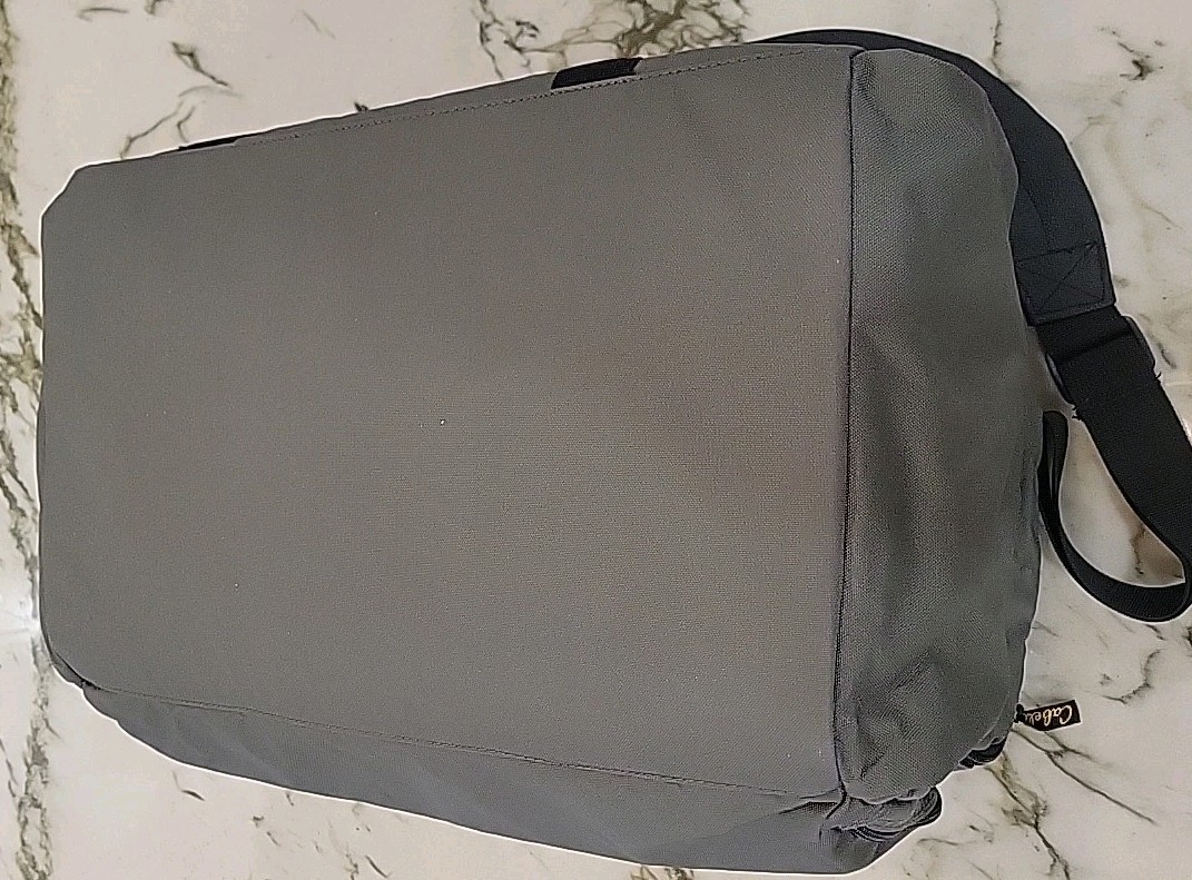 Cabela’s travel bag (6028). Zipper Closure. New. Gray Color. For Man Or Women.