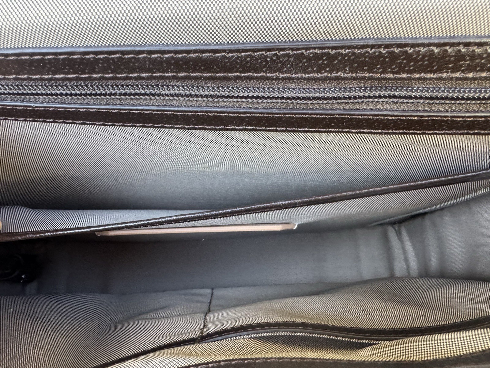 TUMI Astor Dorilton Gray Dark Brown Leather Business Shoulder Bag Briefcase