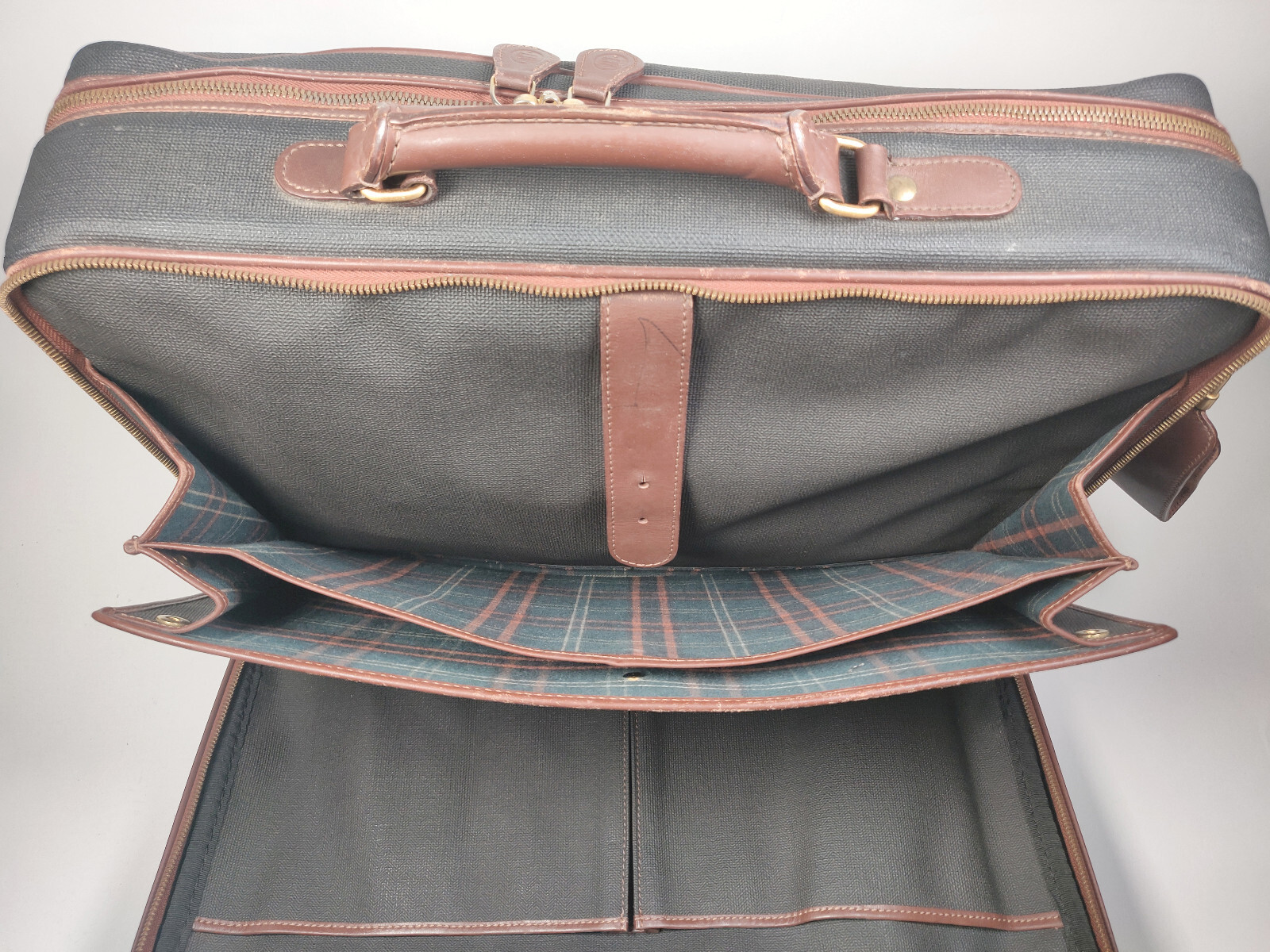 Vintage Dunhill PVC Briefcase Leather Trim Made in Italy 18″ x 12″ x6″