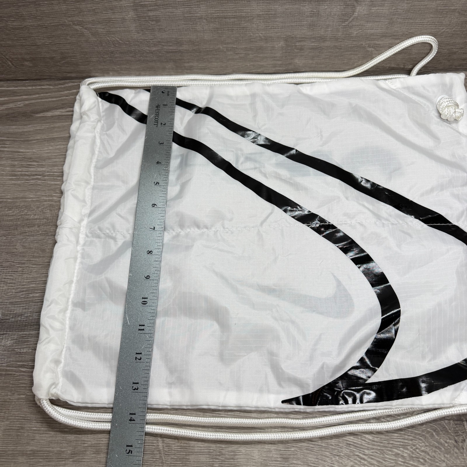 Nike Air Zoom Drawstring Bag White Black Track & Field Shoe Tote Cross Country
