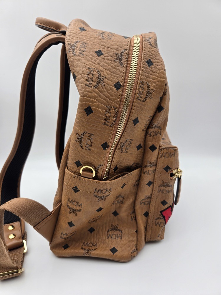 MCM X BAPE SHARK STARK BACK PACK (VISETOS)