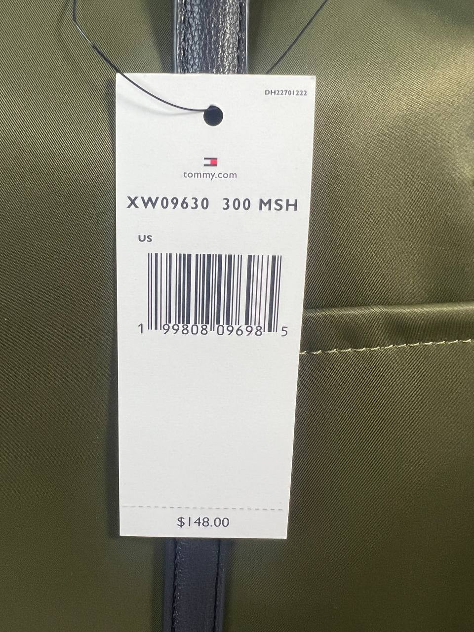 Tommy Hilfiger TH Element Weekender Duffle Bag Olive Green Navy NWT One Size