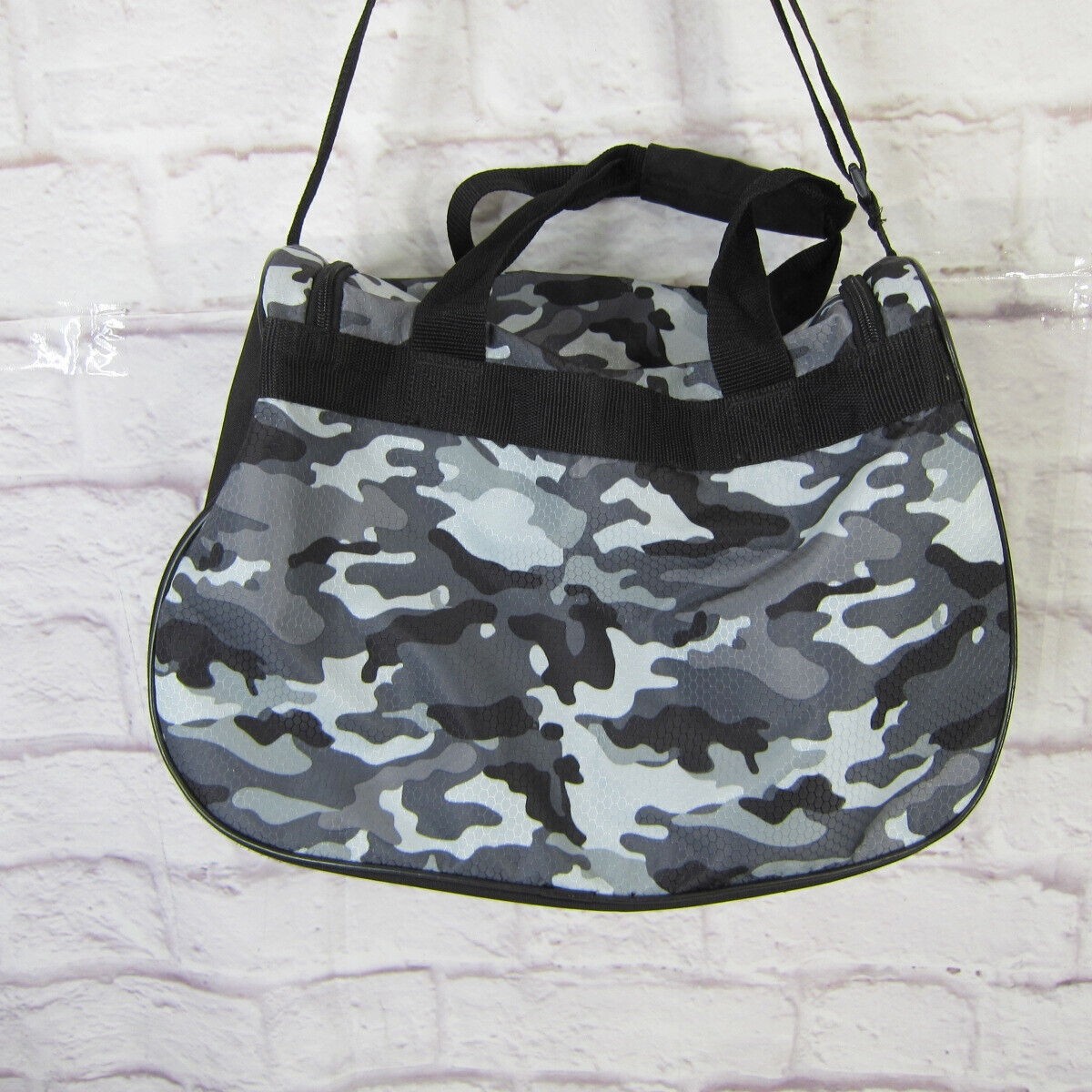 Adidas Camo Print Duffel Bag BLACK & GRAY LOGO ZIP TOP Fits Gym Locker