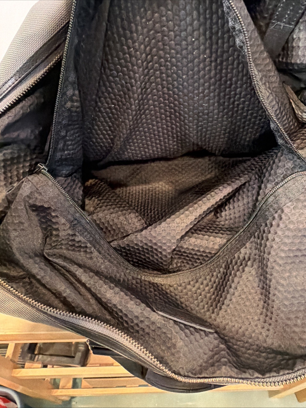 Tumi Alpha Bravo Kessler Large Duffle Bag color Gray Ballistic Nylon – No Strap