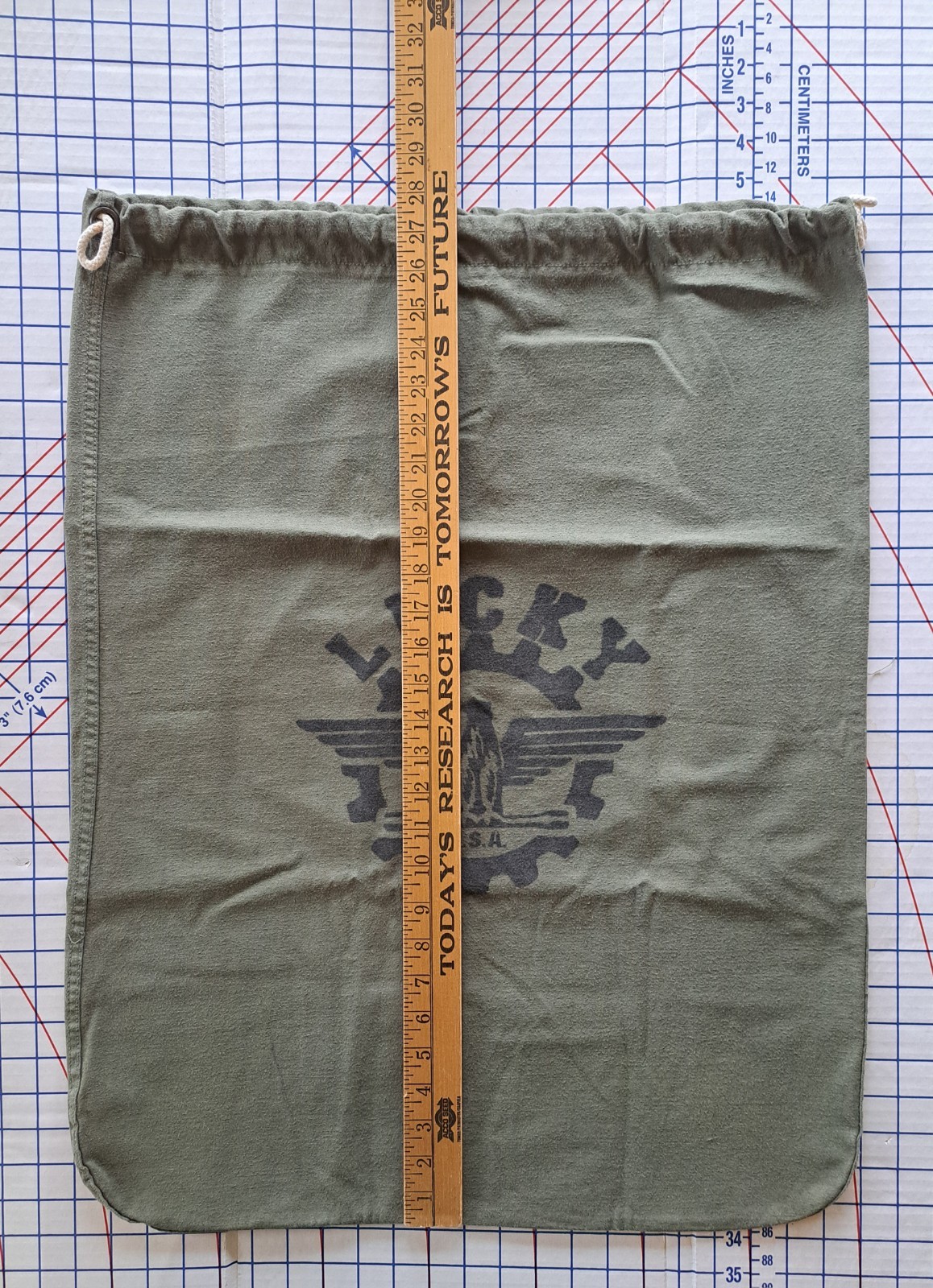 Lucky Laundry Bag Army Style Cinch Bag OD Olive Green Black 21″ x 27″ EUC BIN19