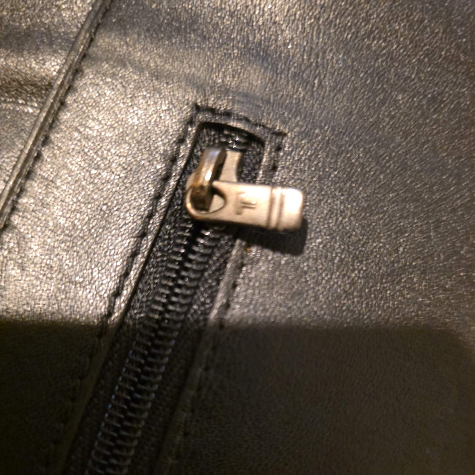 Tumi Portfolio Zip Around Folio Document Holder Black