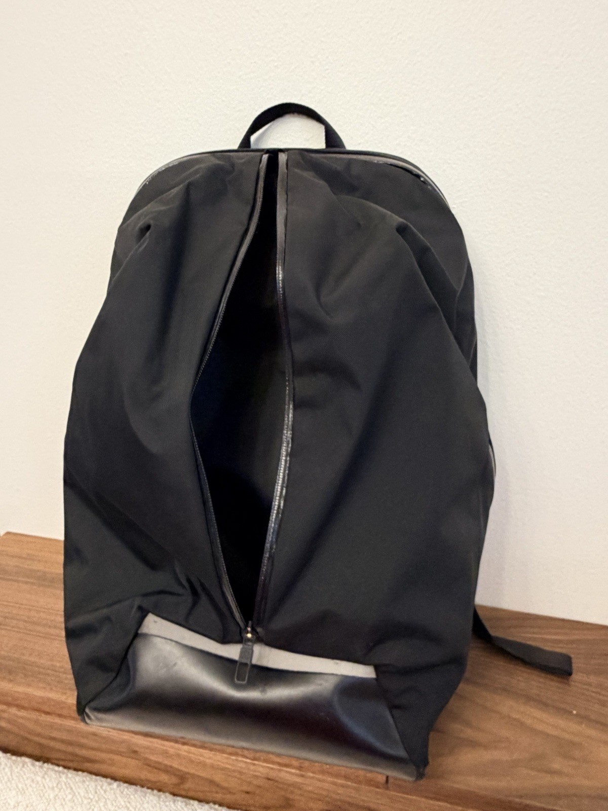 Lululemon Black Backpack Zip Closure Adjustable Strap Multiple Pockets