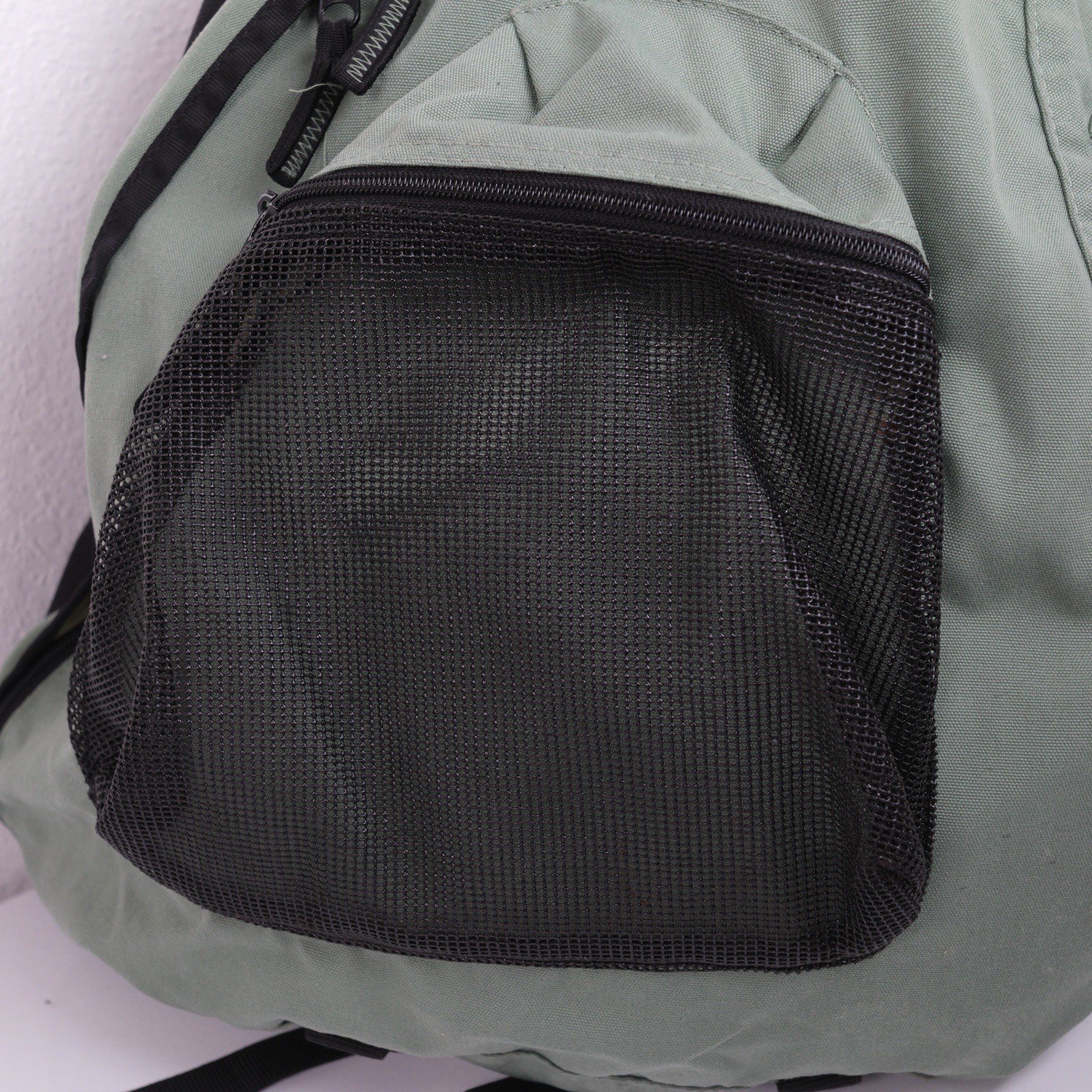 Vtg GAP 2001 Sling Bag Y2K Single Strap Crossbody Shoulder Backpack Green