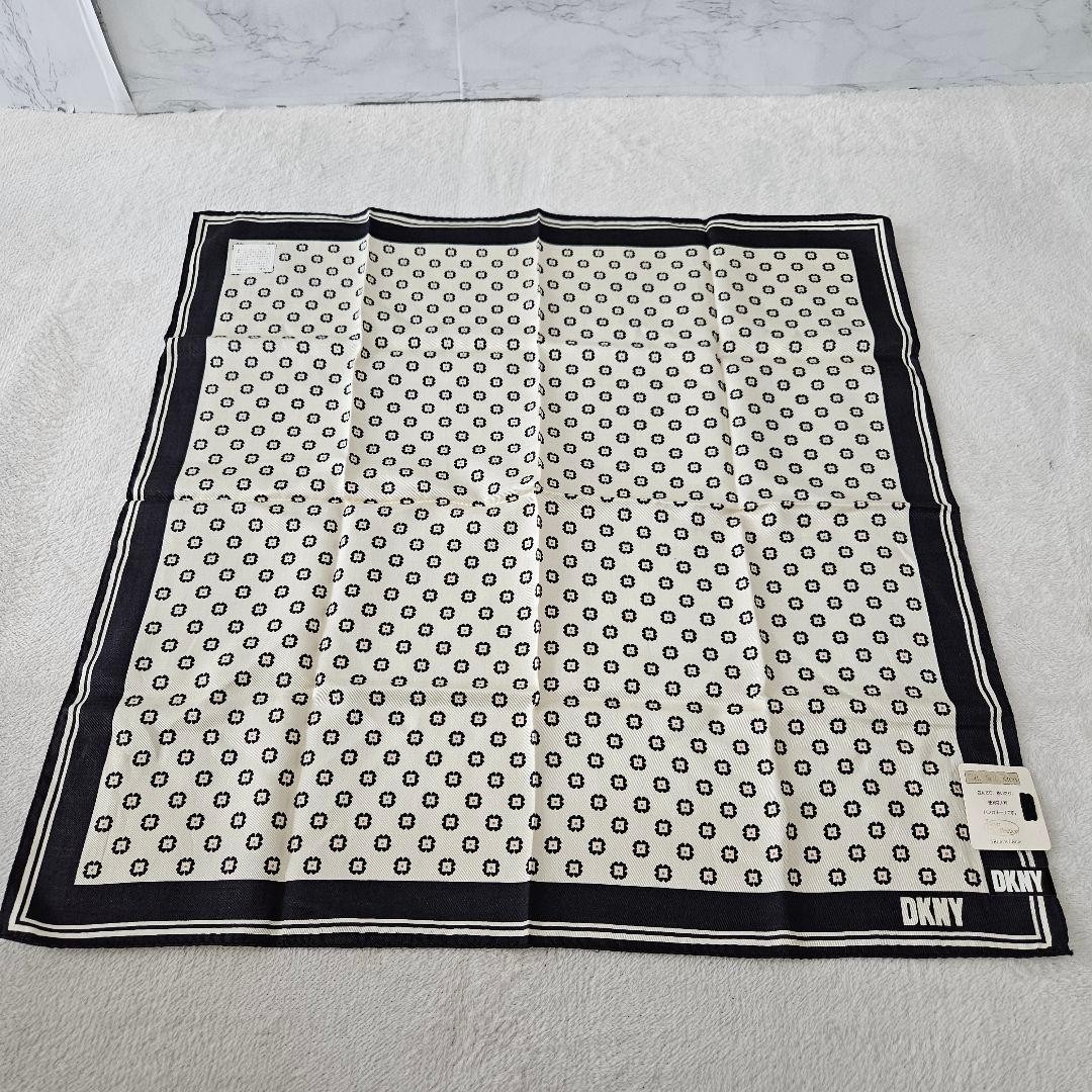 DKNY Donna Karan New York Handkerchief Set – 3 Pieces for Men & Women