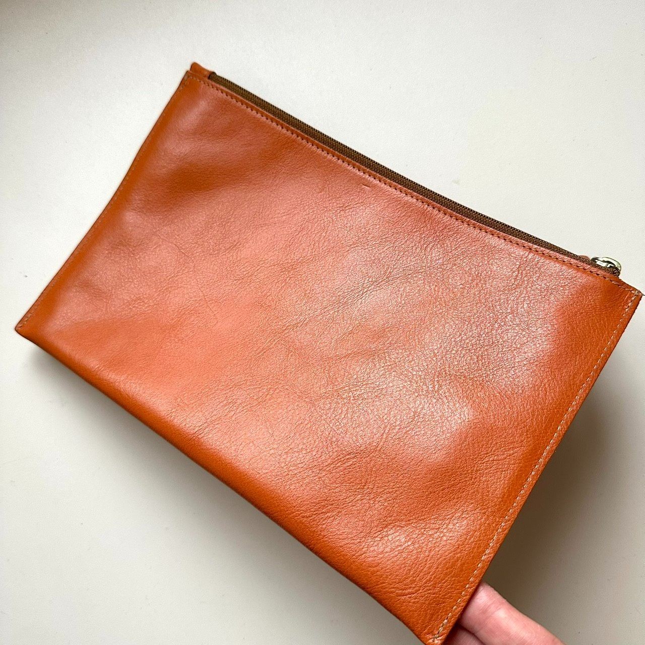 L BISONTE Zip Pouch Authentic Luxury Handbag 16×24cm brown leather W/Dustbag