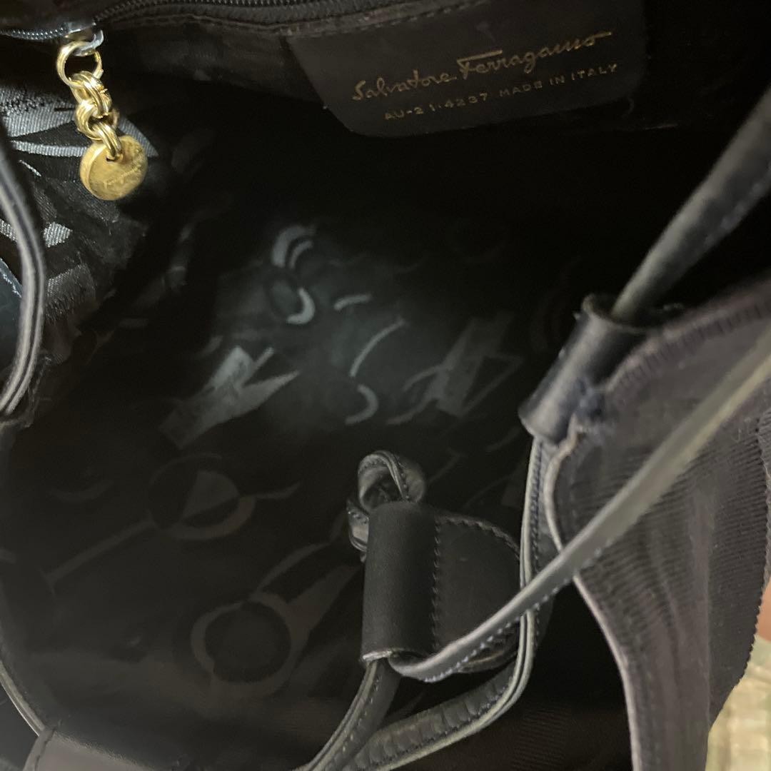Salvatore Ferragamo Vara Rucks Classic Designer Bag