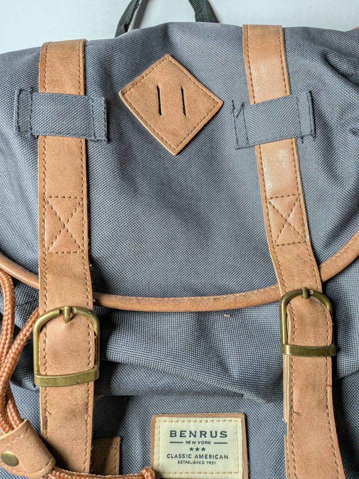 Vintage BENRUS Heritage Scout Drawstring Backpack Grey/Brown Faux Leather Trim