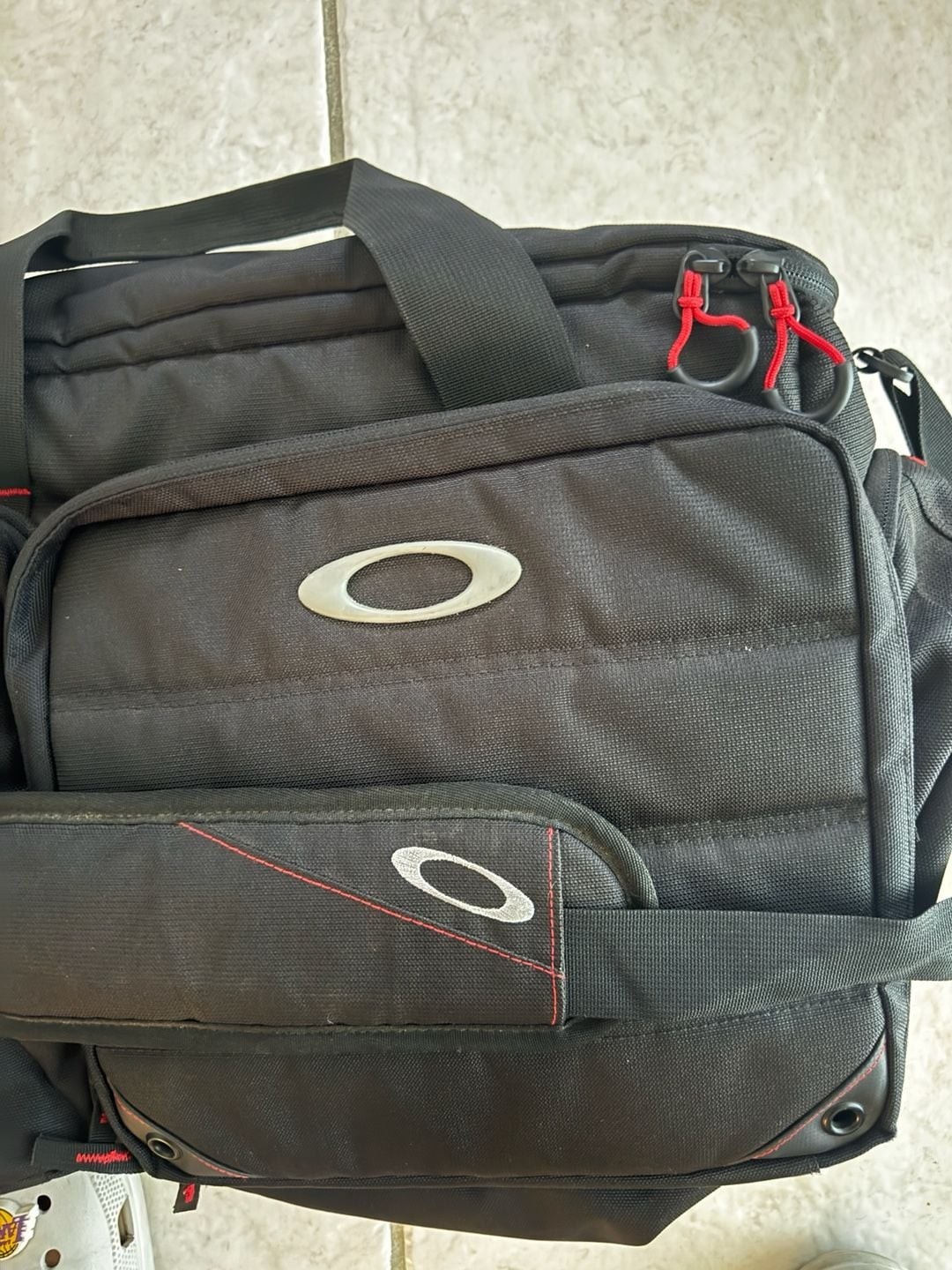 Oakley Chamber Range Tactical Gear Messenger Bag
