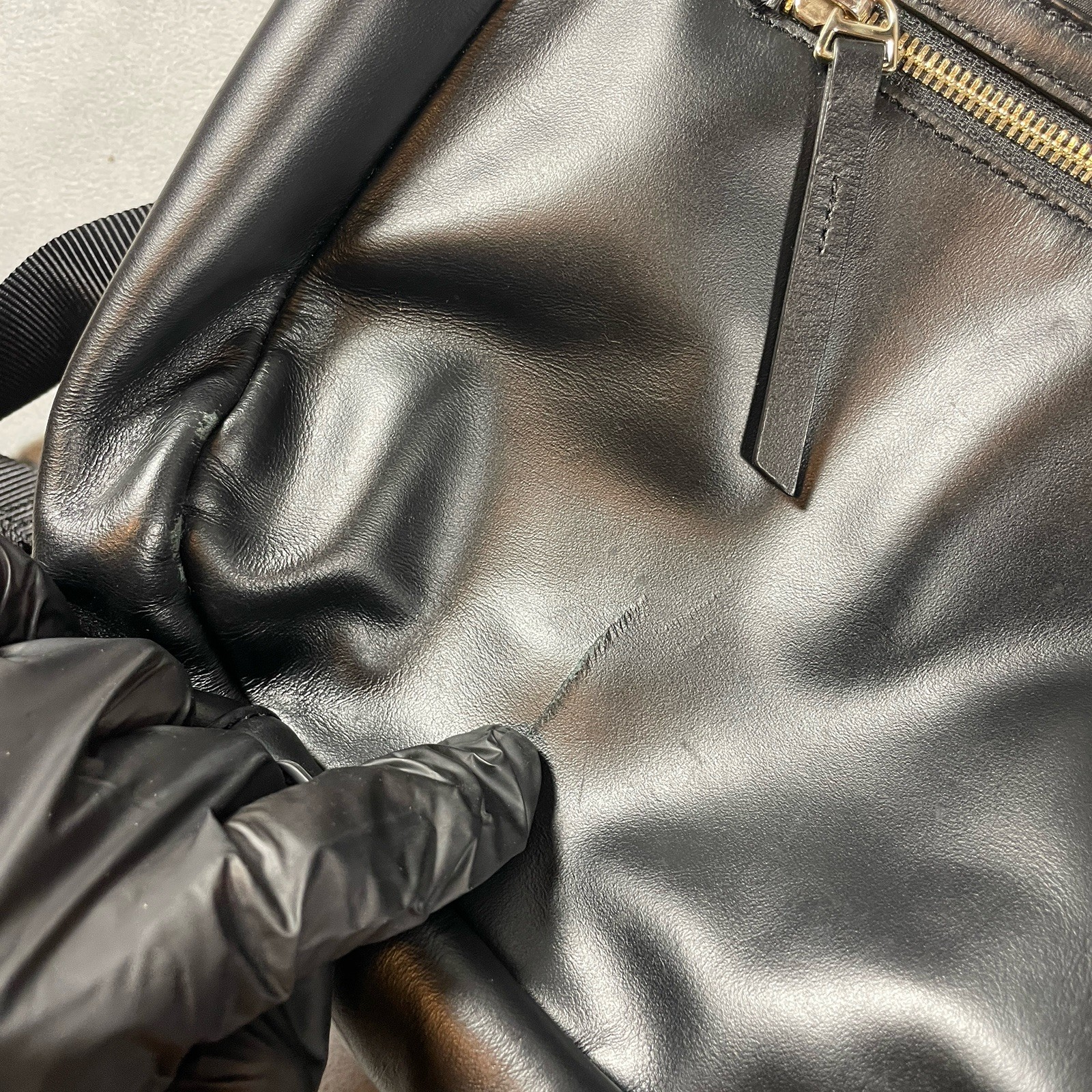 ISM Classic Luxury Backpack Leather Laptop Travel Commute Black Preowned