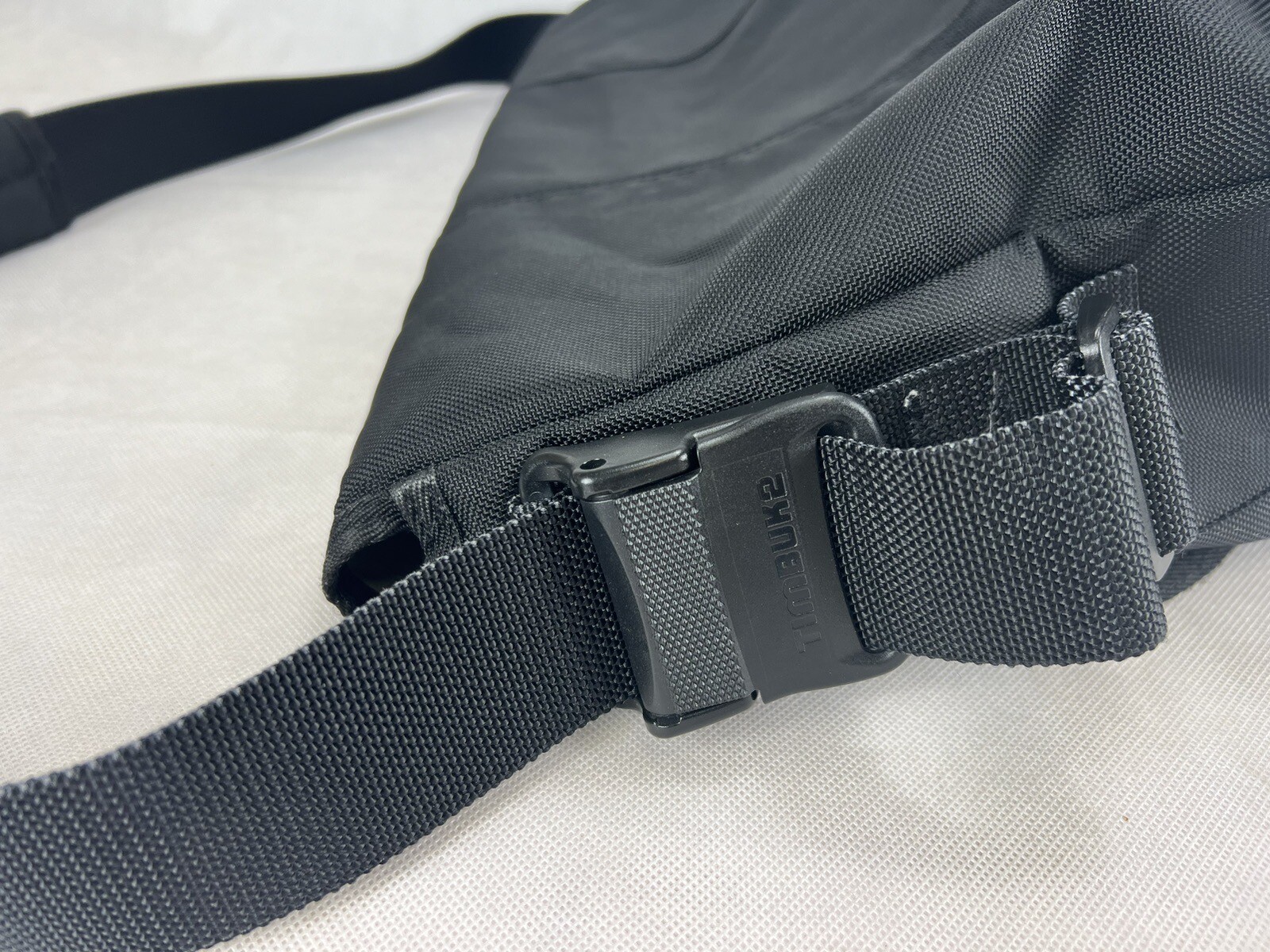 Timbuk2 Messenger Bag Black Cross Body Shoulder Carrier See Photos, Read Desc