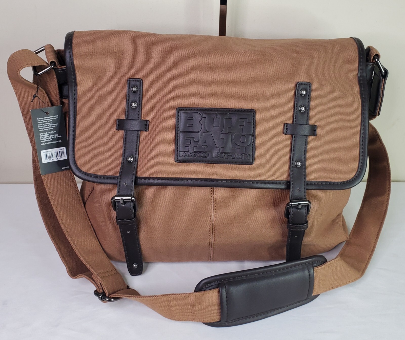 Buffalo David Bitton Mens Messenger Duffle Bag Gym Overnight Travel Carry On Bag