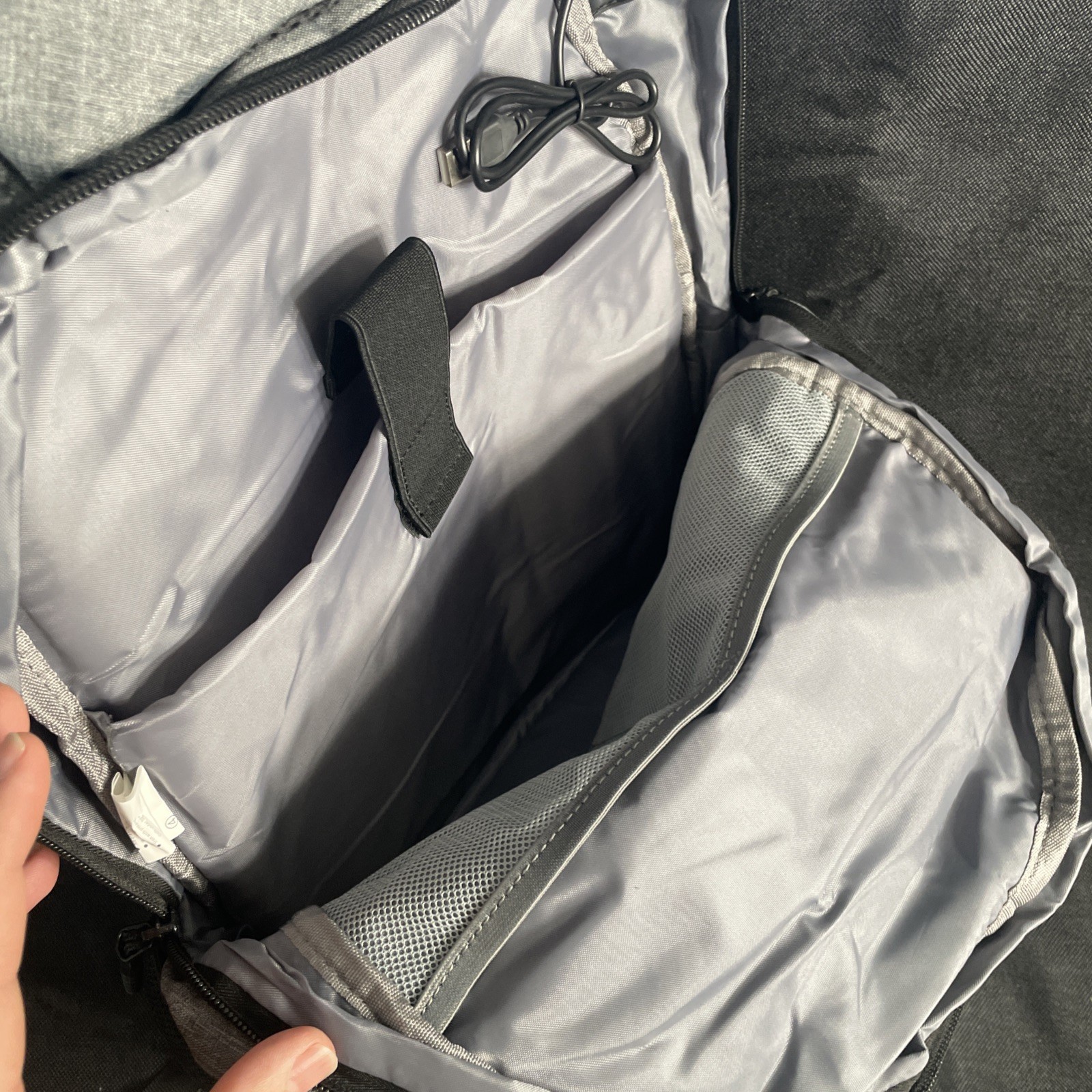 🔥GOOD Augar Backpack with Laptop Sleeve Pocket, 17 x 12in Gray, Oxford Cloth🔥