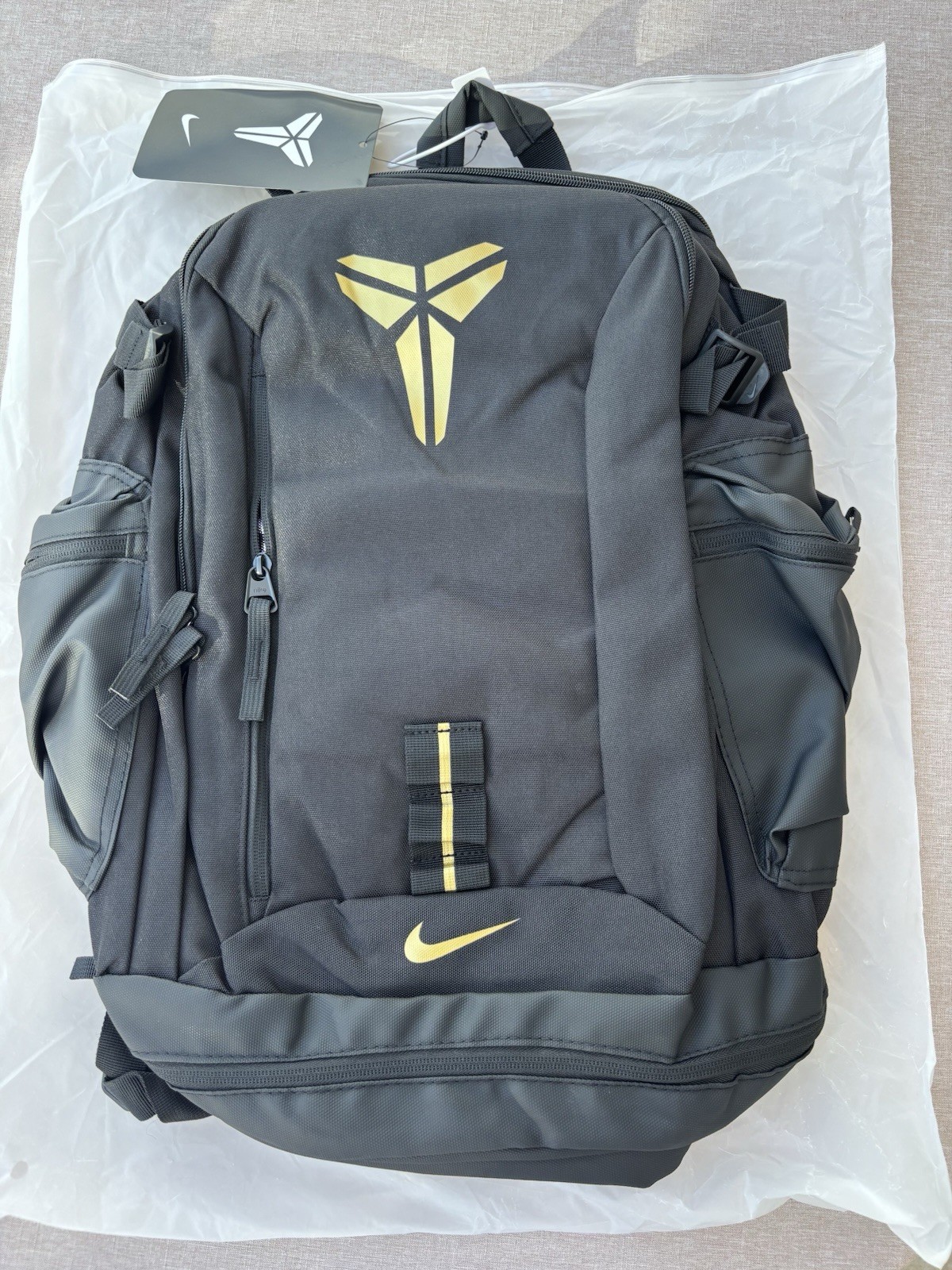 Rare New Kobe Bryant Nike Gold Mamba Backpack! Same Day Shipping 🔥🔥🔥