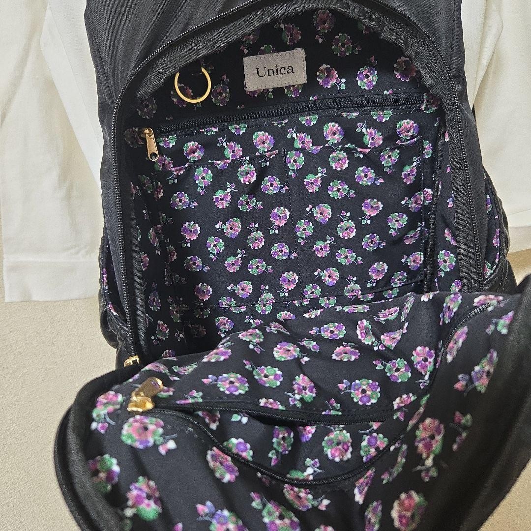 ica Ergonomic Fluffy Quilt Pocket Tote Bag