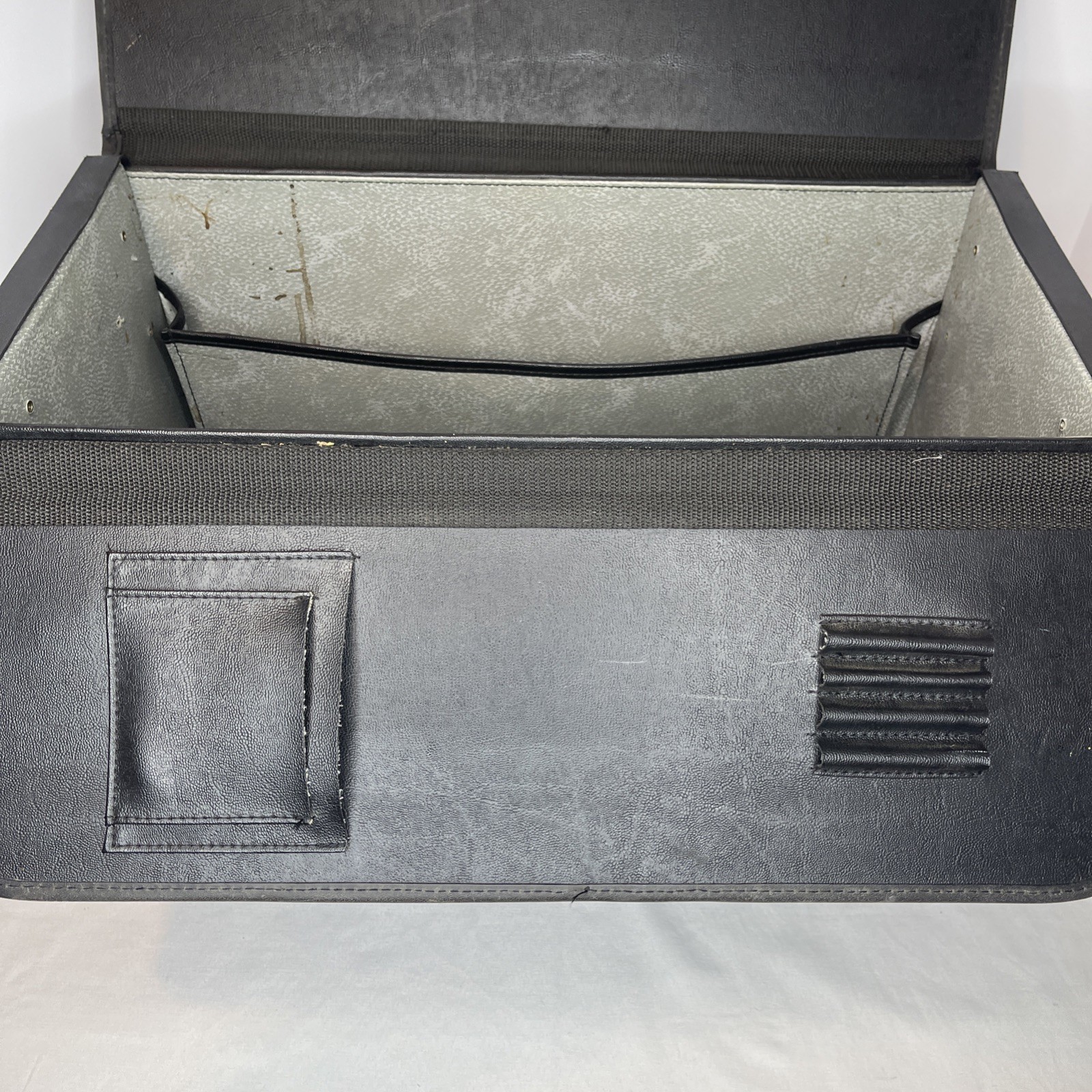 VINTAGE SAMSONITE Large Leather Black Case w/ Lock (Code Unknown But Open) USED