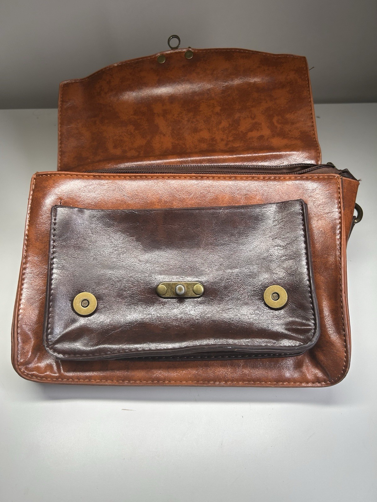 Brown Messenger Bag, Top Handle, Buckle Straps, Push Lock/Zip, Inner Pockets
