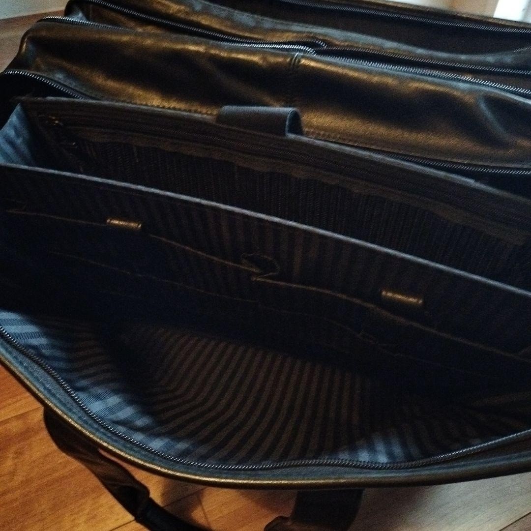 TUMI Leather Business Bag Briefcase Black Men’s Zipper Pockets Good Condition JP