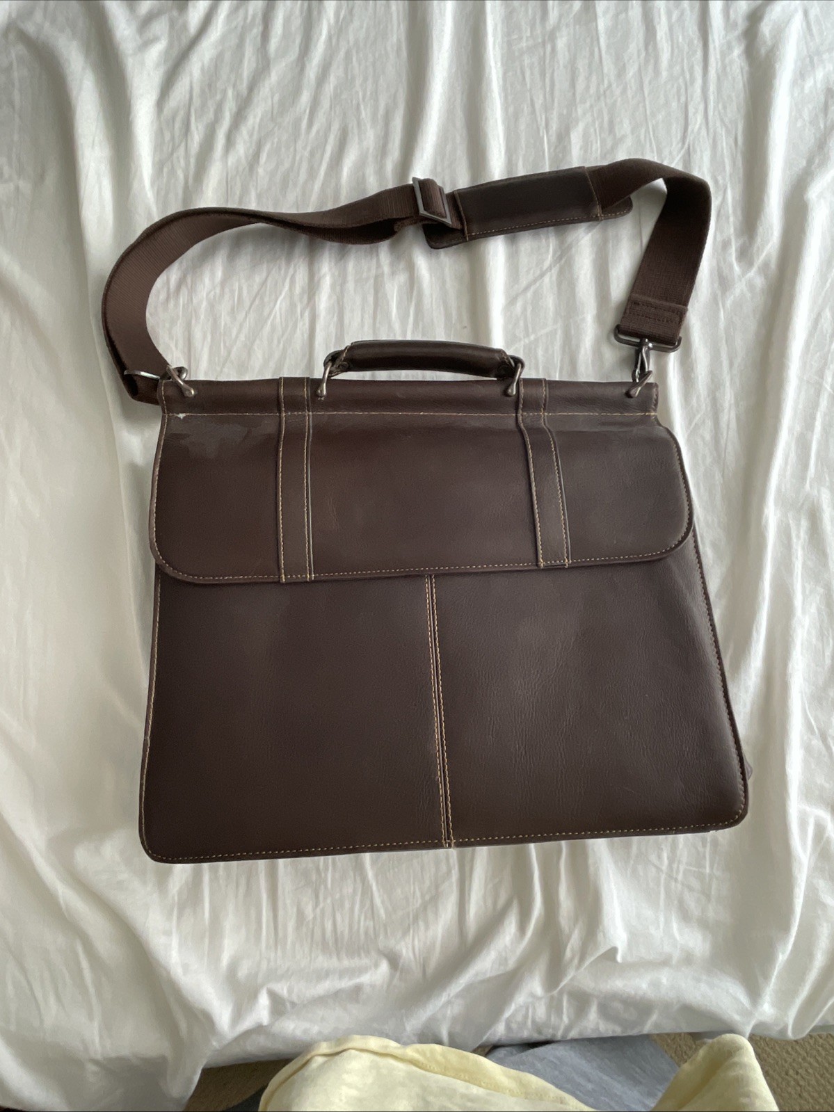 Kenneth Cole Genuine Leather Laptop Briefcase Reaction Brown Messenger Bag Heavy