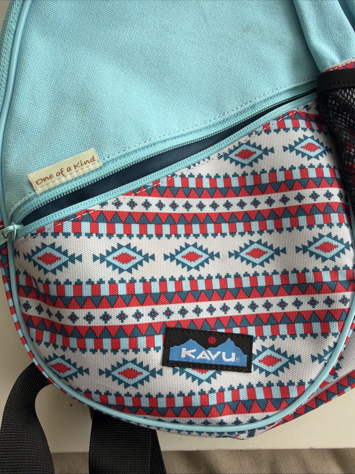 KAVU Rope Sling Bag Crossbody Backpack Adjustable Strap Shoulder Outdoor