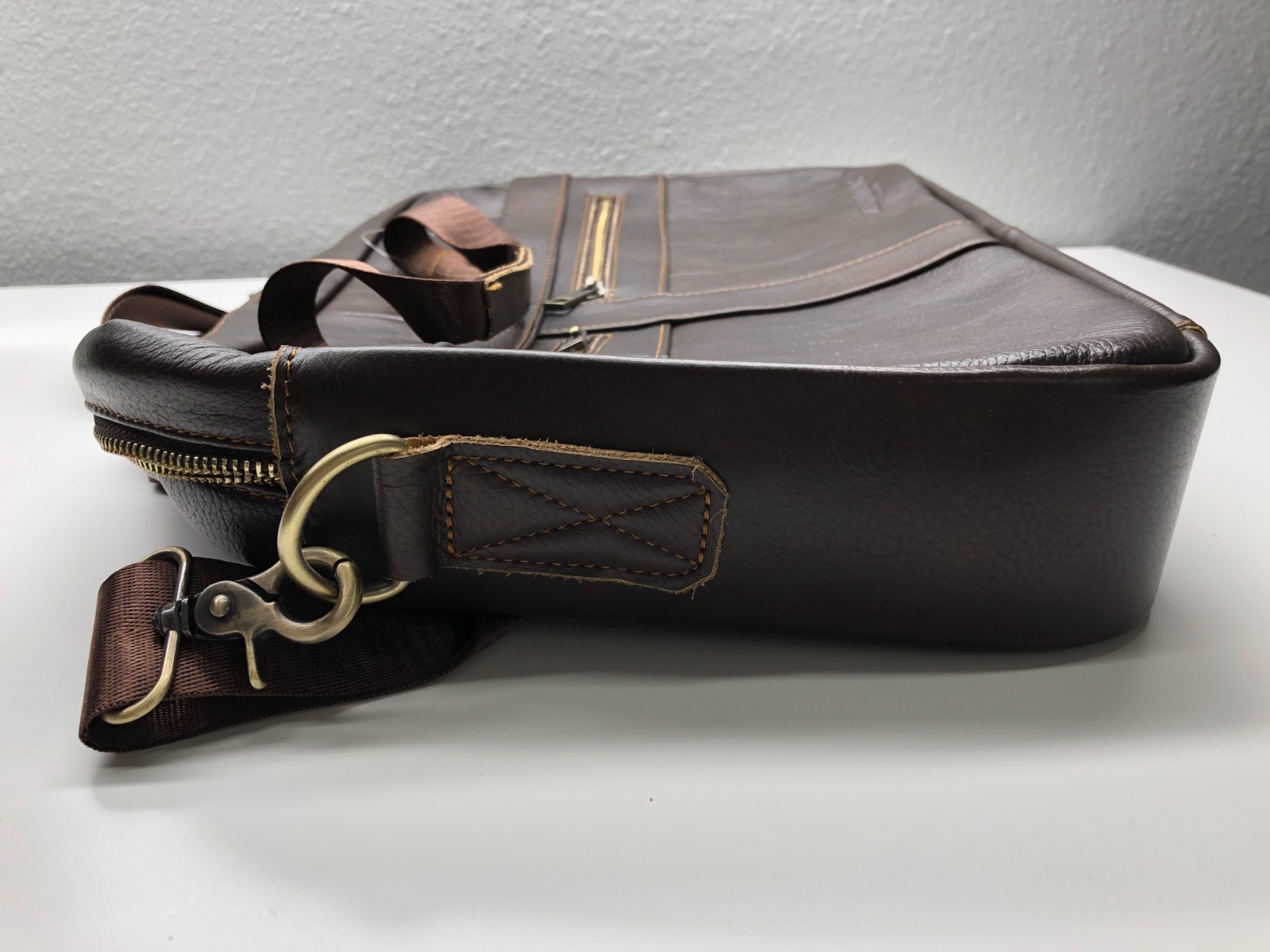 Zerimar Goche Leather Briefcase Laptop Bag Shoulder Strap Adjustable Spain NWOT