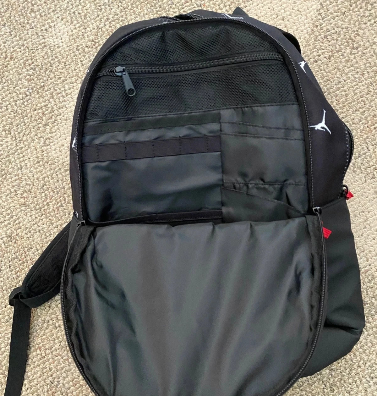 Jordan Essentials Grade School Backpack🔥New Black Bookbag Medium Travel Bag