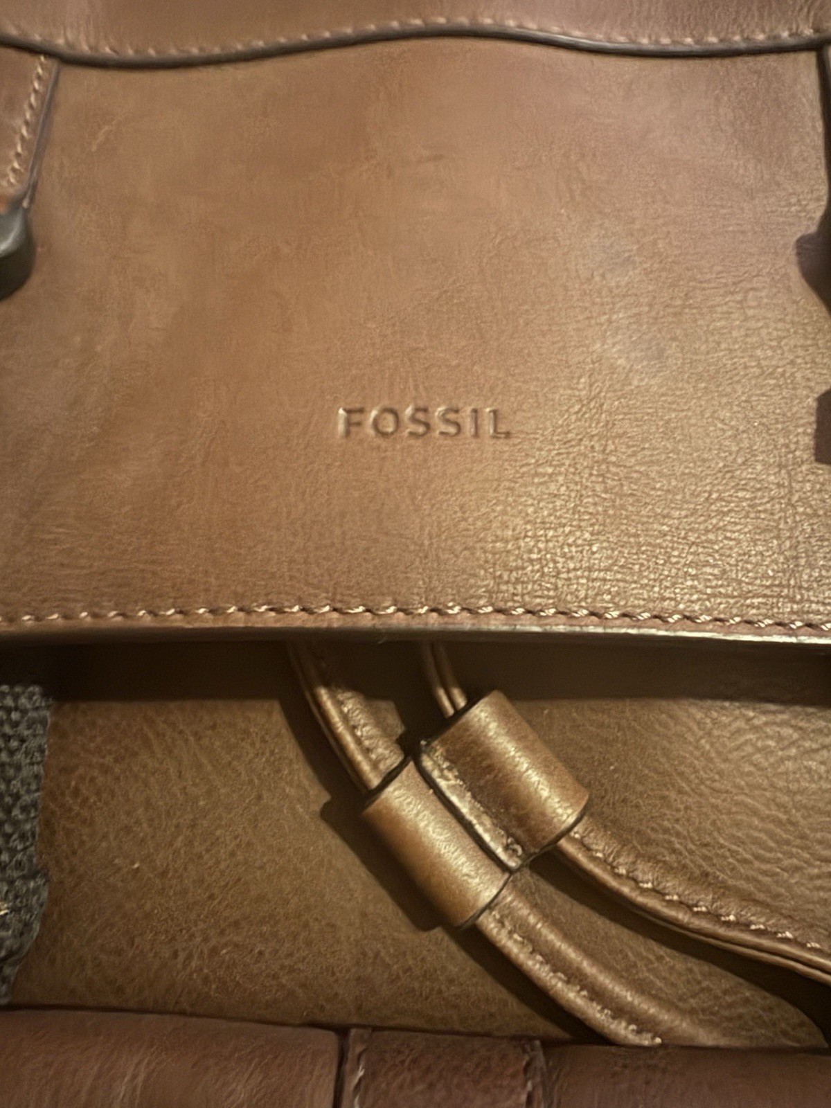 Fossil Brown Men’s Backpack Drawstring Buckle Flap Adjustable Strap Pockets