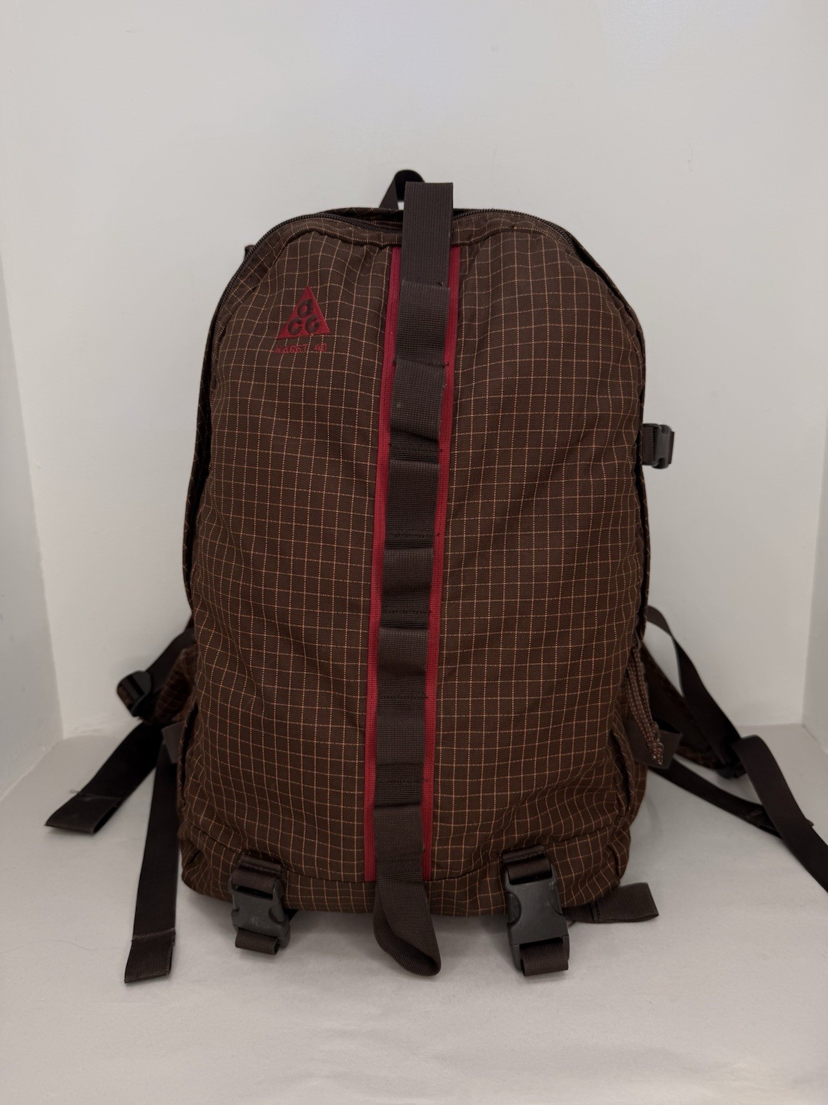 Nike ACG Karst Backpack Rare Vintage 40 L Brown Orange Zip Pockets Hiking Travel