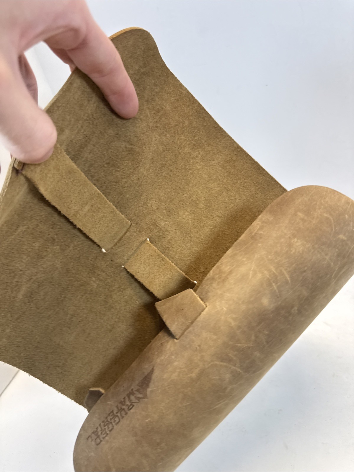 Rugged Material Leather Roll Bag Ball And Hole Closure
