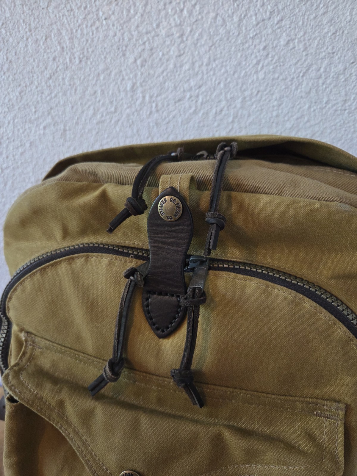 Filson Magnum Photographer’s Backpack | NWOT | Limited Edition | Tan | USA Made