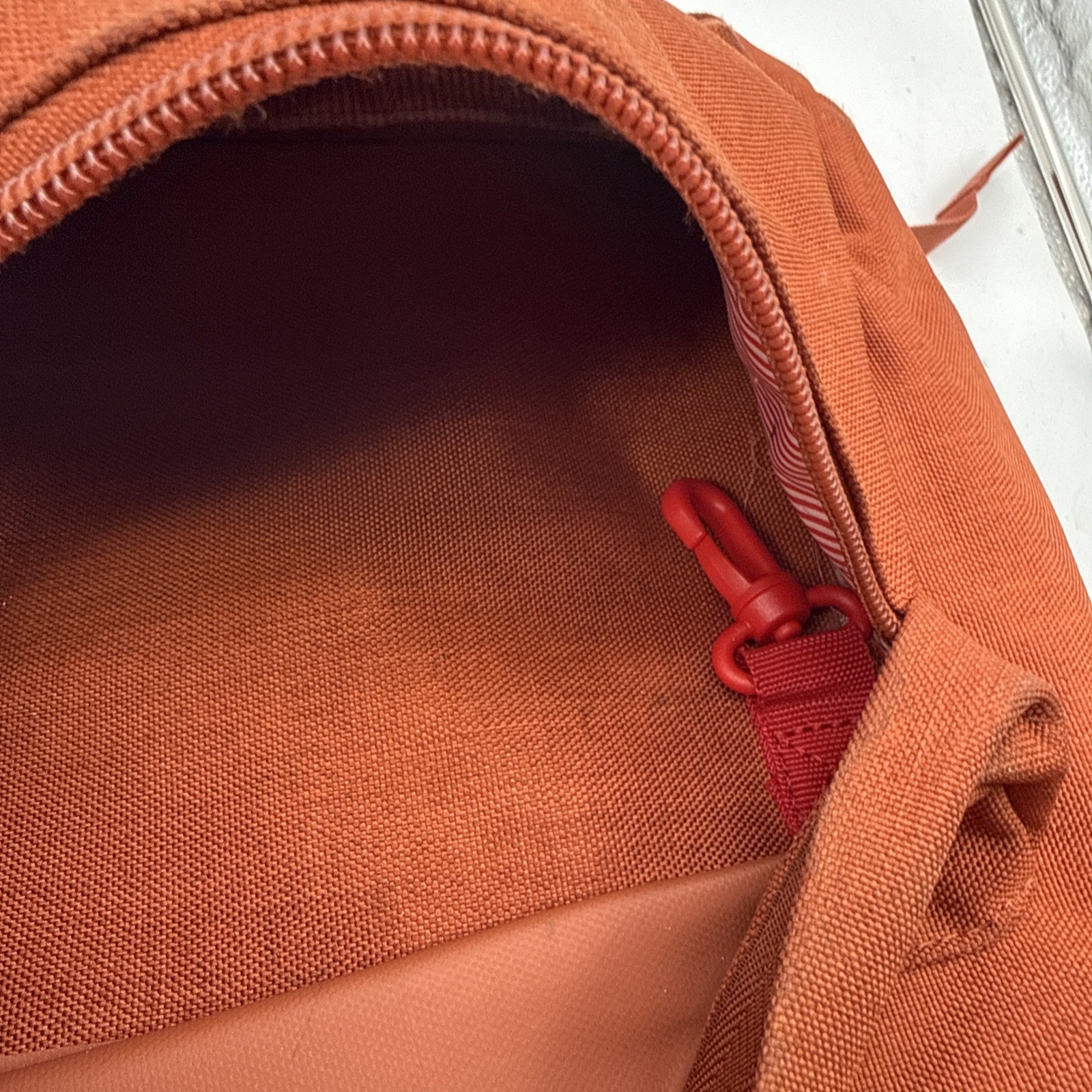 HERSCHEL SUPPLY CO. Classic XL Backpack Pumpkin Spice Orange School Book Bag