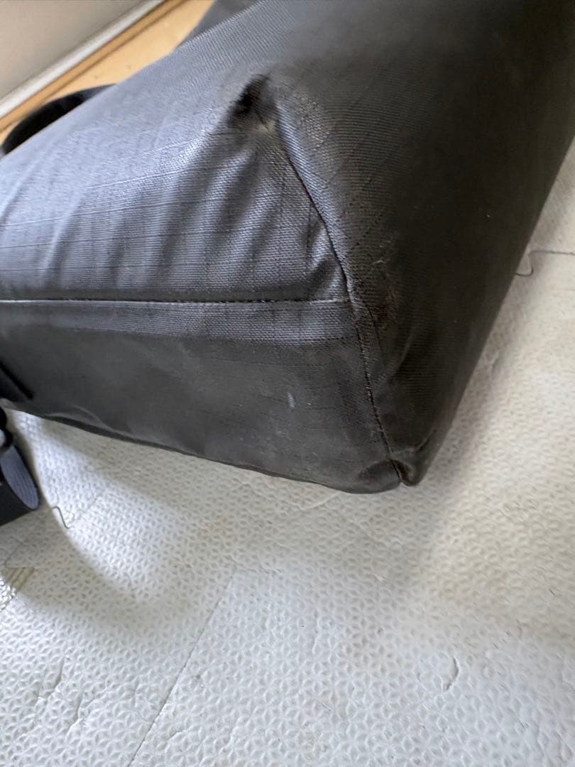 Arc’teryx Granville Briefcase – Minimalist Design, Used