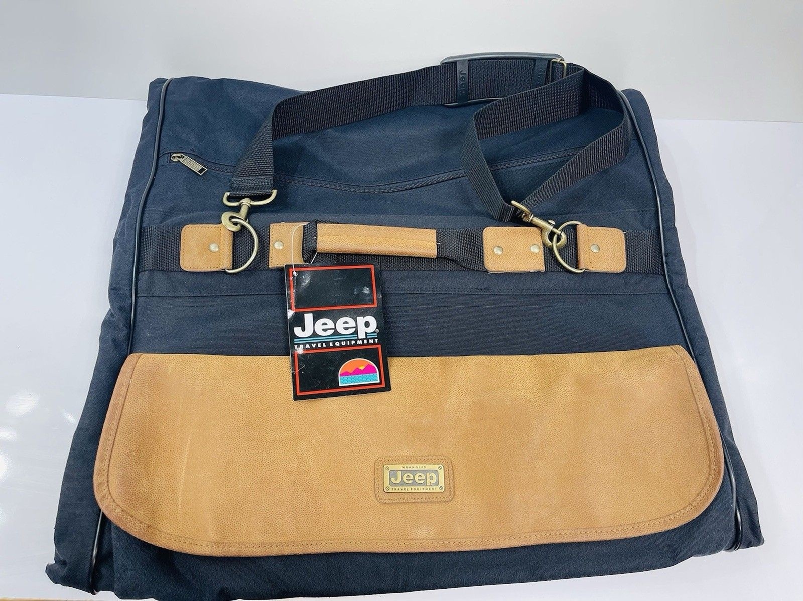 Jeep Canvas Suede Large Duffle & Garment Bag 22” x 12” 3 Side Pockets NWT 1996