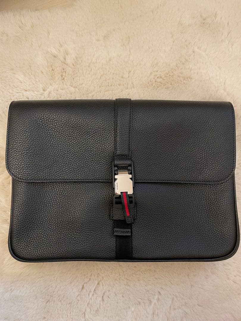 Gucci Web Stripe Medium Clutch Bag Business Case Soft Grain Leather Black 816755