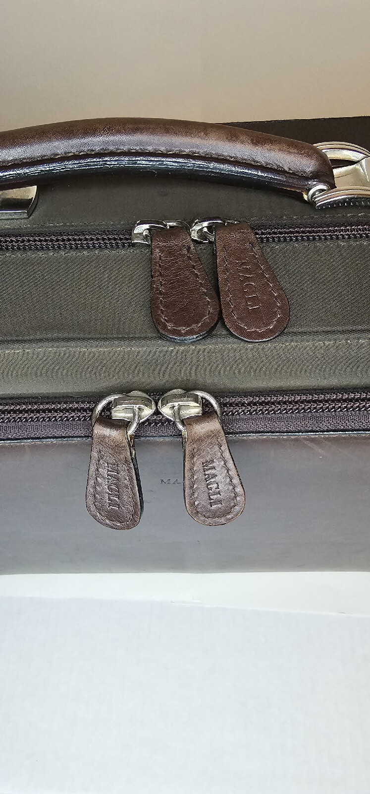 BRUNO MAGLI Brown Leather Compact Briefcase made in Italy Office Bag