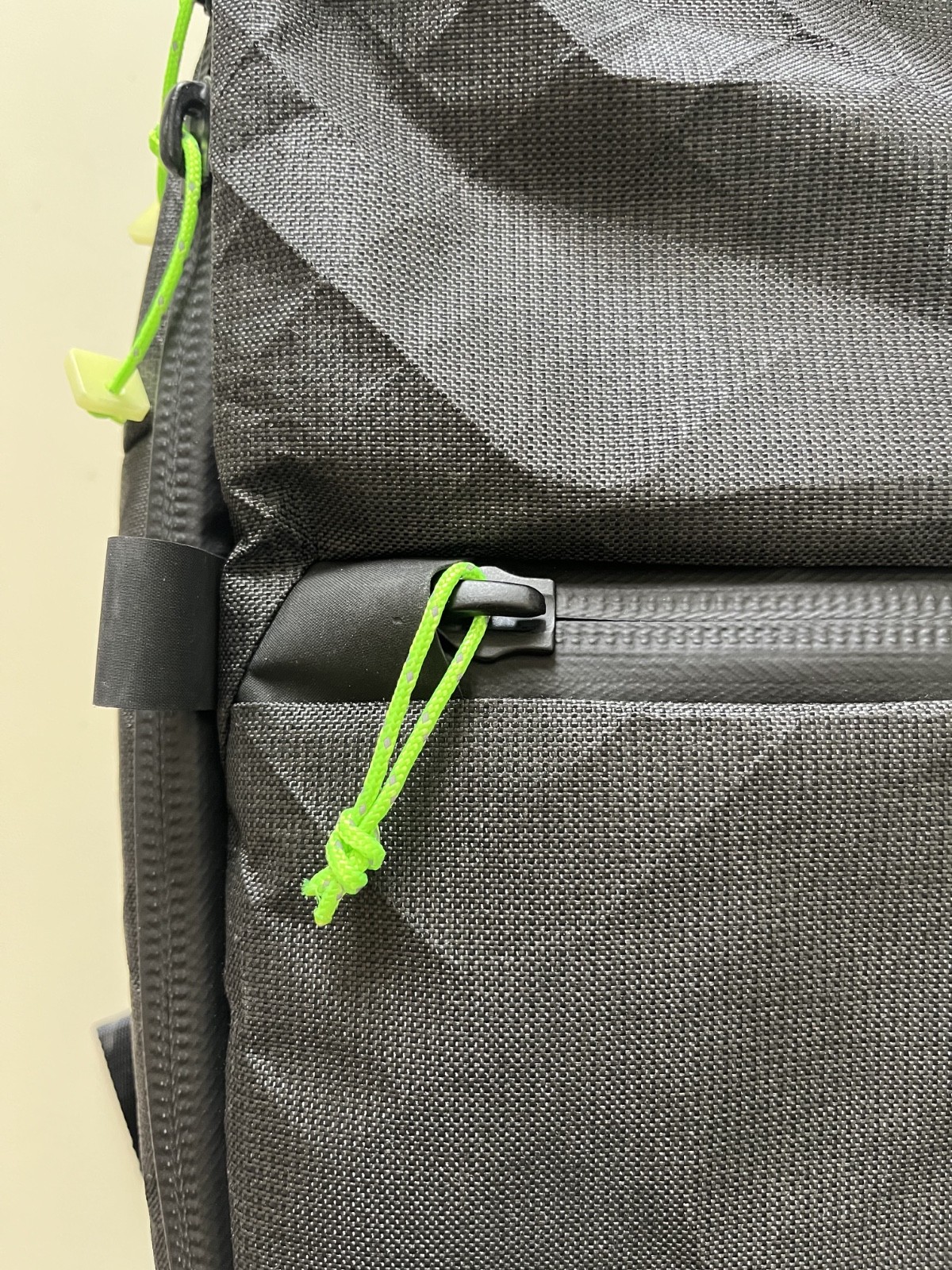 Aer City Pack Pro Ultra Backpack 20L – Custom glow zipper pulls!