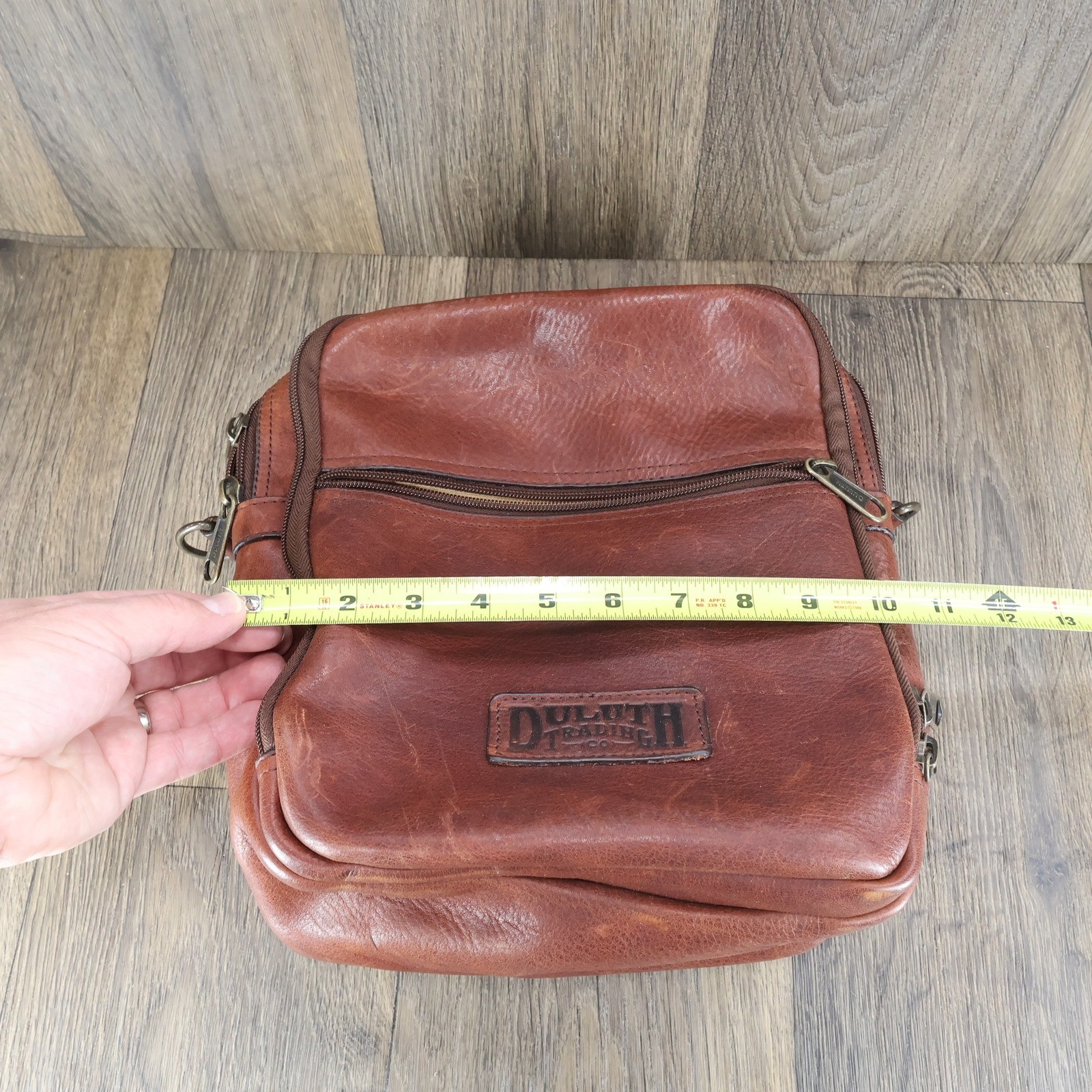 Duluth Trading Co Brown Leather Messenger Crossbody Bag Travel Utility Pouch