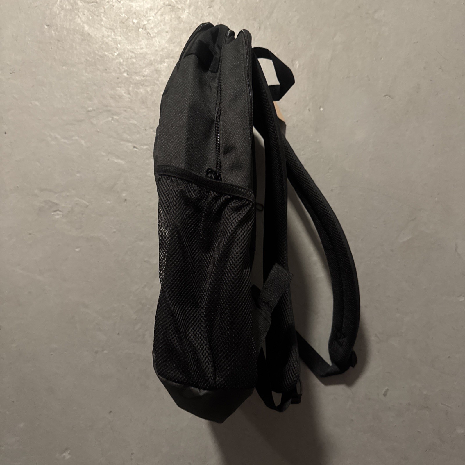 Nike Men’s Backpack, Black Medium IB4408-010 Capacity 1,465 CU IN New