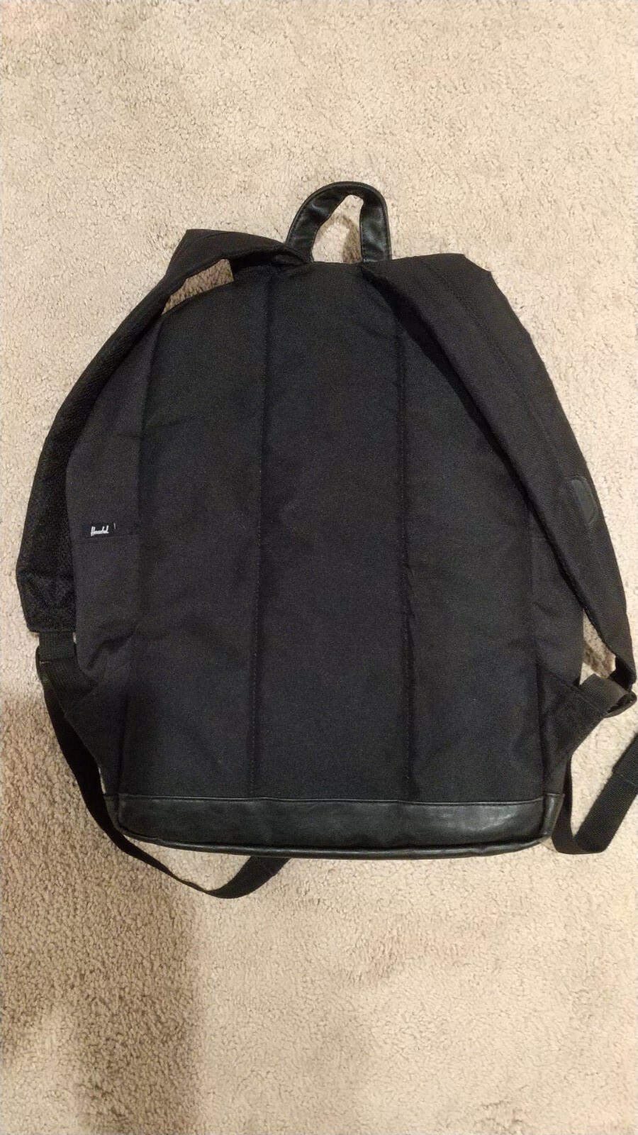 Black Herschel Backpack red stripe interior yellow zipper
