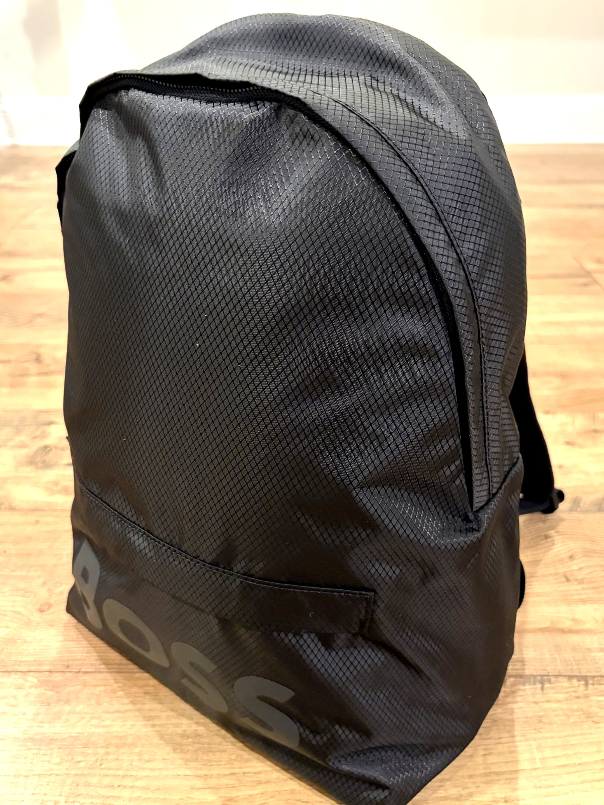 Hugo BOSS Pixel Backpack Black Ripstop Laptop Sleeve 17″ NWT Designer Urban Bag