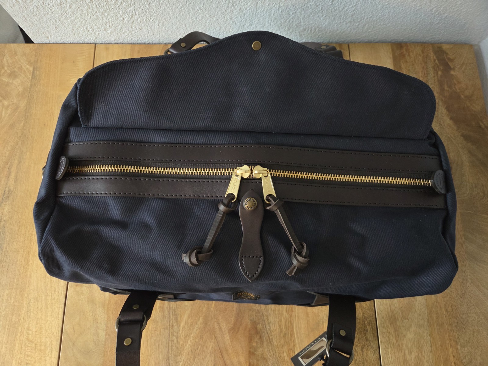 Filson Rugged Twill Medium Duffle Bag | NWT | Navy | Made in USA | MSRP $599