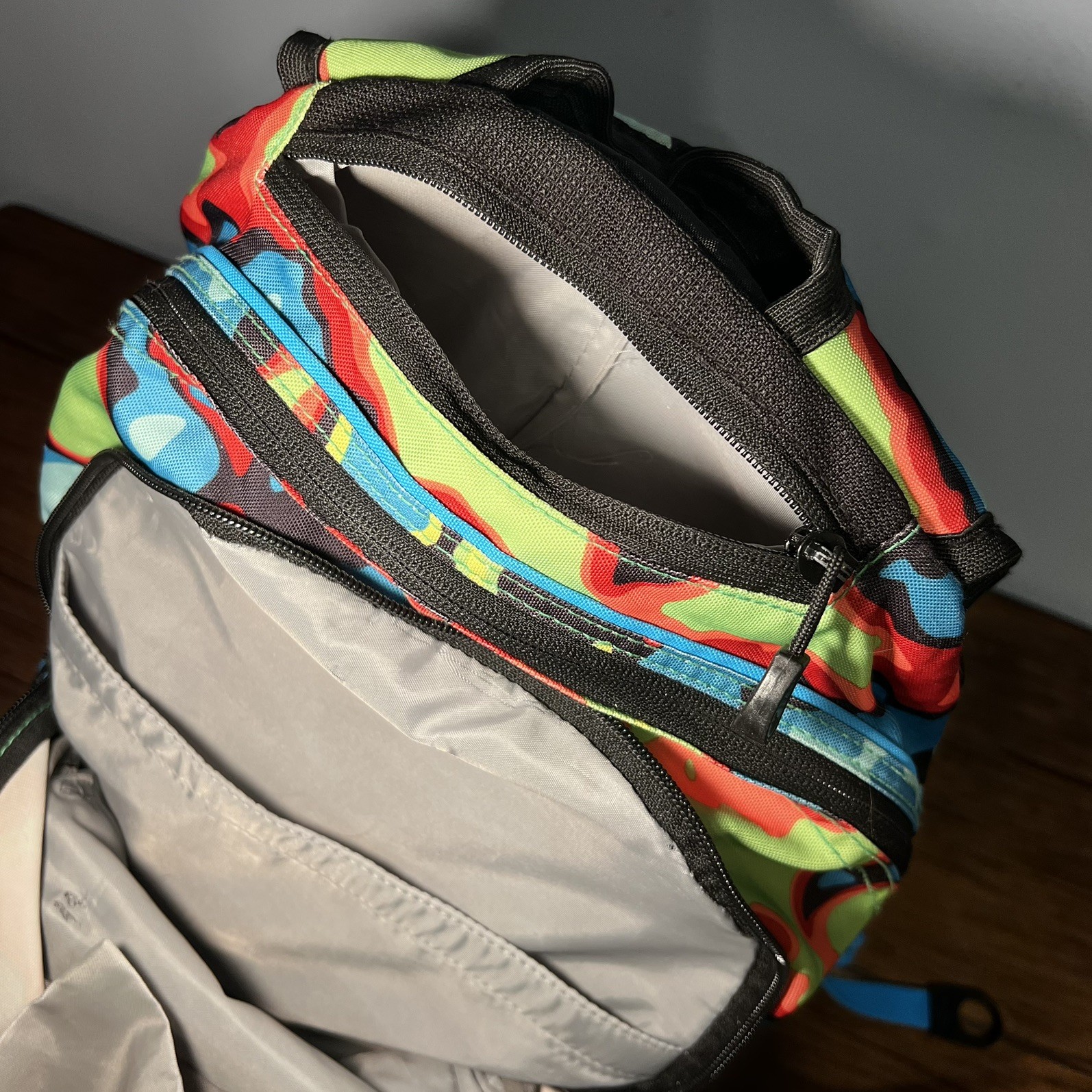 High Sierra Backpack Rare Multi-Color Compartment Zip Bookbag